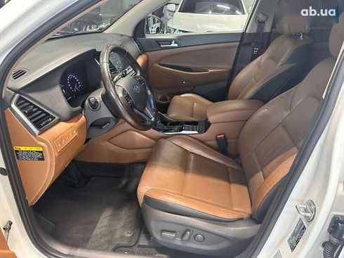 Hyundai Tucson 2017 - фото 21