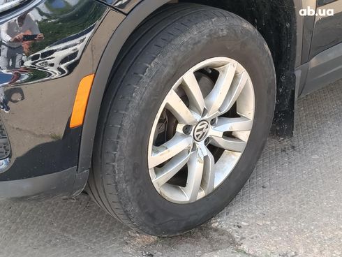 Volkswagen Tiguan 2017 черный - фото 4