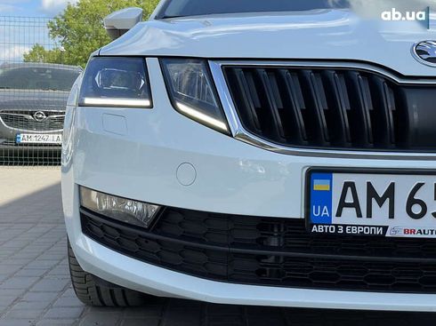 Skoda Octavia 2018 - фото 7