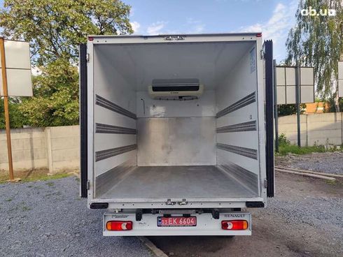 Renault Master 2016 - фото 10