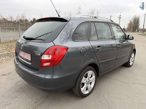 Skoda Fabia 2008 - фото 10