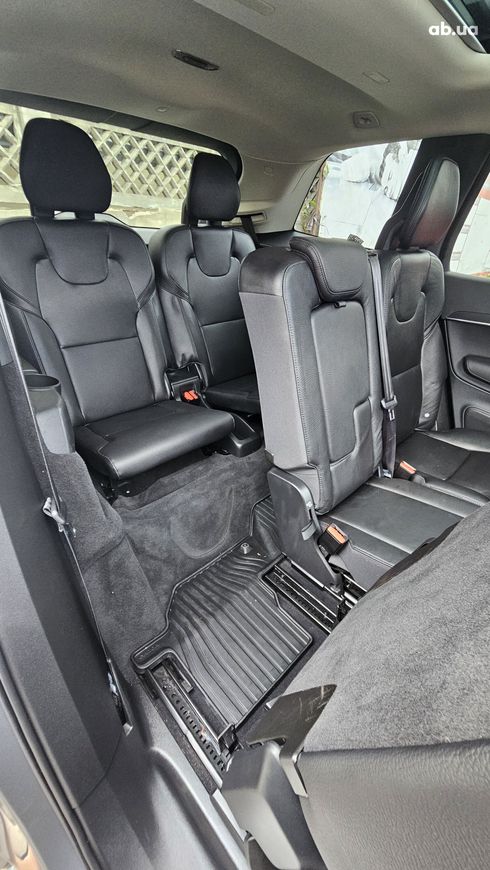 Volvo XC90 2020 - фото 16