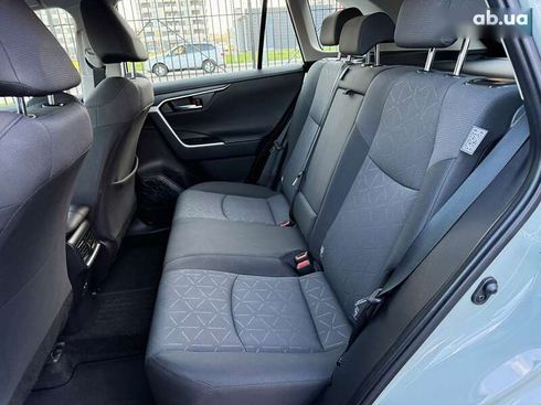 Toyota RAV4 2023 - фото 23