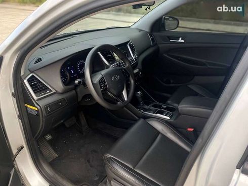 Hyundai Tucson 2016 - фото 16