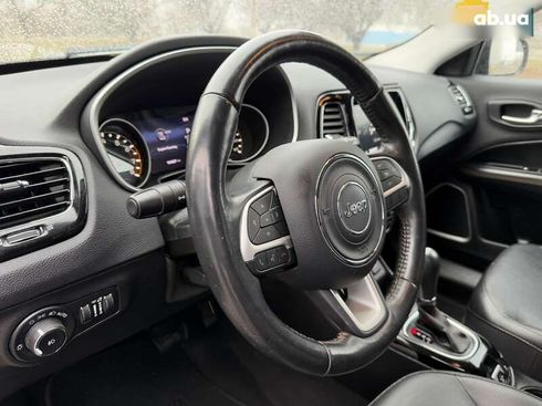 Jeep Compass 2019 - фото 17