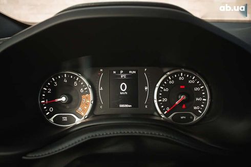 Jeep Renegade 2020 - фото 17