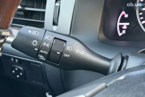 Lexus ES 2013 - фото 25