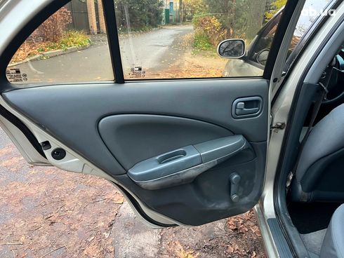 Nissan Almera 2006 бежевый - фото 18