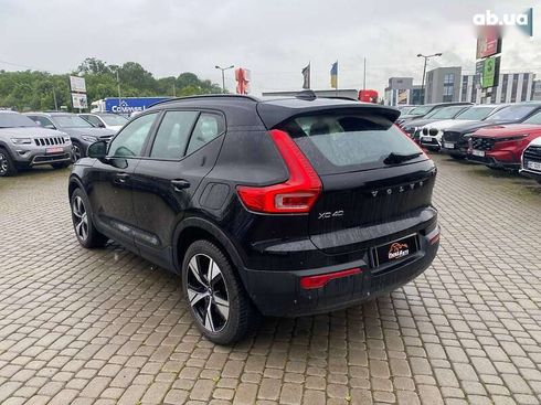 Volvo XC40 2020 - фото 5