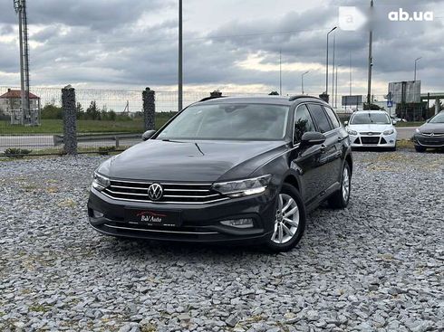 Volkswagen Passat 2021 - фото 2