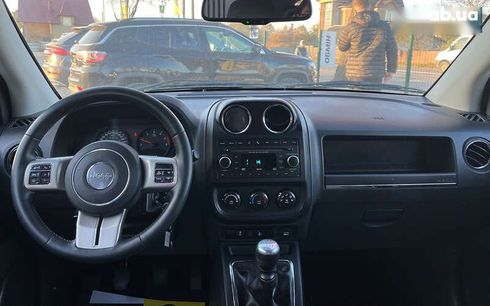 Jeep Compass 2011 - фото 11