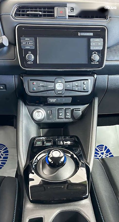 Nissan Leaf 2018 - фото 12