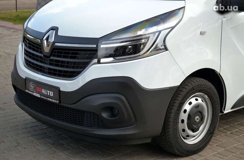 Renault Trafic 2020 - фото 9