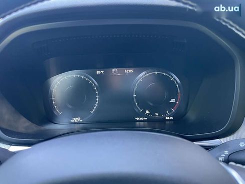 Volvo XC60 2018 - фото 27