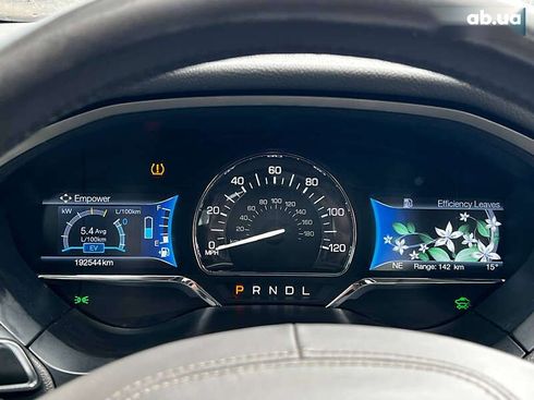 Lincoln MKZ 2016 - фото 15