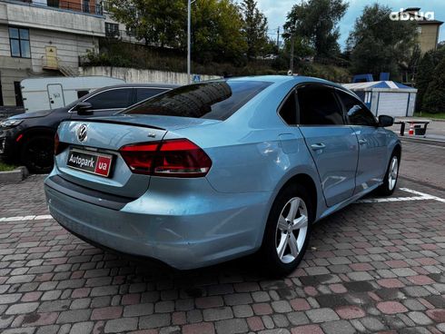 Volkswagen passat b7 2012 синий - фото 7