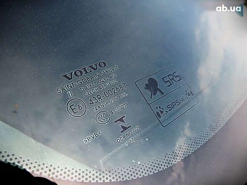 Volvo S90 2017 - фото 19