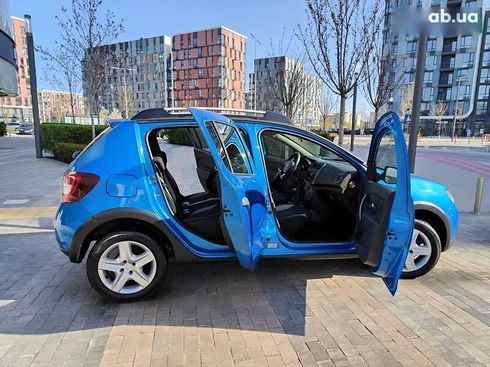 Renault Sandero Stepway 2014 - фото 25