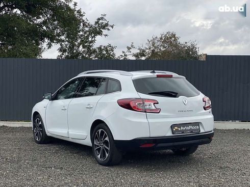 Renault Megane 2014 - фото 24