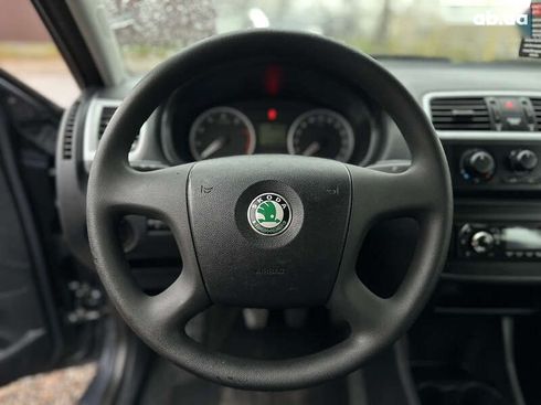 Skoda Fabia 2008 - фото 26