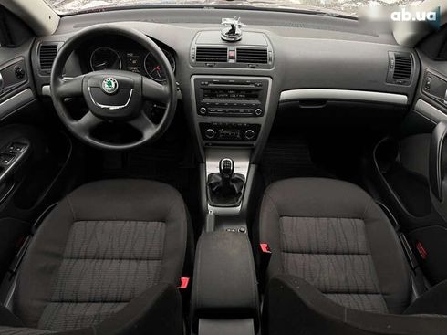 Skoda Octavia 2011 - фото 8