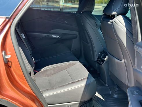 Lexus RX 2023 оранжевый - фото 45