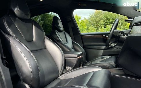 Tesla Model X 2019 - фото 22