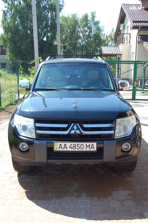 Mitsubishi Pajero Wagon 2008 черный - фото 3