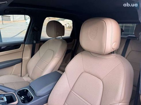 Porsche Cayenne 2022 - фото 15