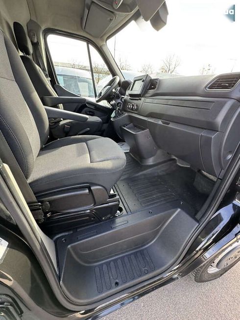 Renault Master 2021 - фото 28