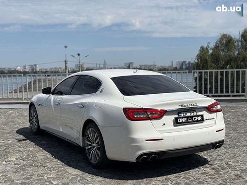 Maserati Quattroporte 2017 - фото 7
