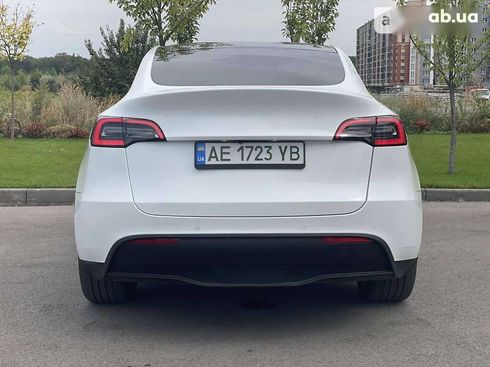 Tesla Model Y 2021 - фото 6