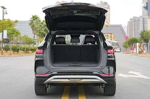BYD Song Plus 2025 - фото 6