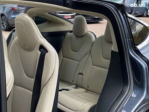 Tesla Model X 2017 - фото 15
