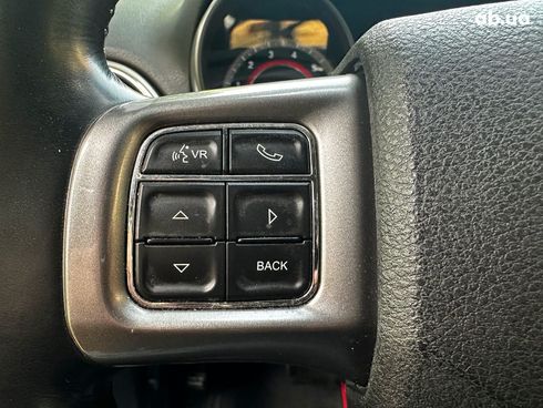 Dodge Journey 2019 серый - фото 14