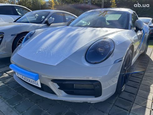 Porsche 911 Targa 4 GTS 2023 - фото 17