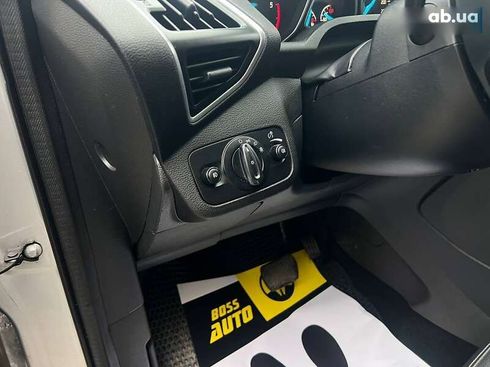 Ford Kuga 2013 - фото 17