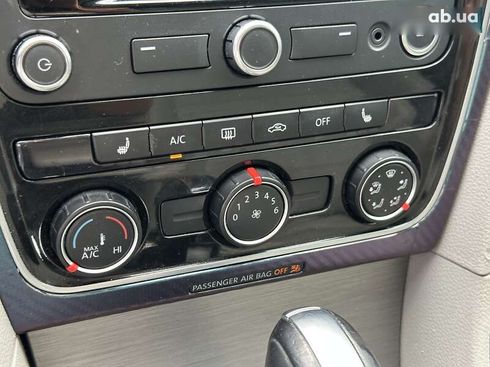 Volkswagen Passat 2014 - фото 25