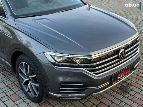 Volkswagen Touareg 2020 - фото 10