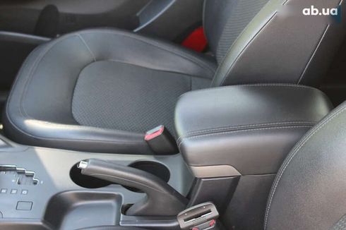 Hyundai ix35 2010 - фото 22