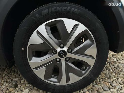 Kia Niro 2021 - фото 25