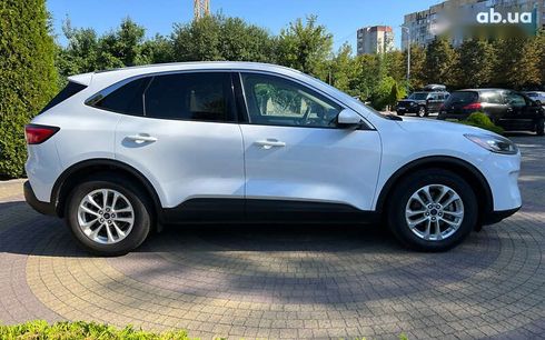 Ford Escape 2020 - фото 8