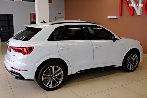 Audi Q3 2022 белый - фото 5