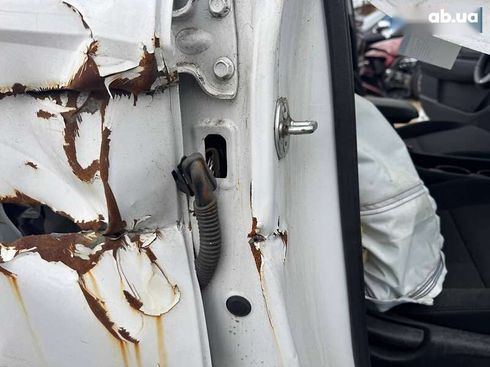 Hyundai Kona Electric 2024 - фото 19