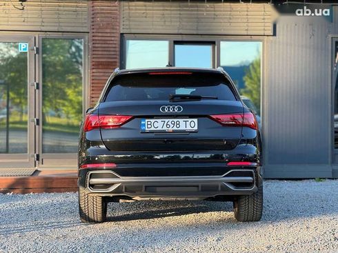 Audi Q3 2019 - фото 18