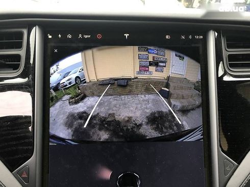 Tesla Model S 2018 - фото 30