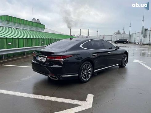 Lexus LS 2018 - фото 5