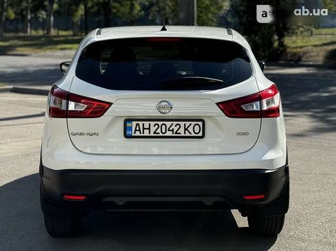 Nissan Qashqai 2015 - фото 12