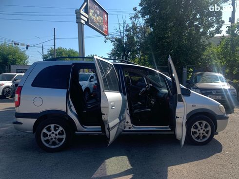 Opel Zafira 2003 серый - фото 13