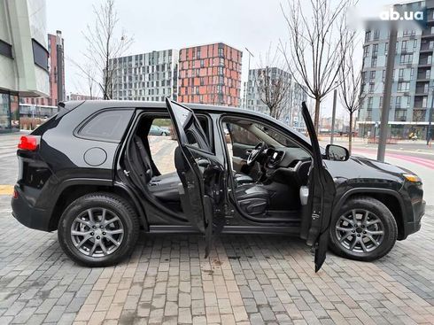 Jeep Cherokee 2013 - фото 22